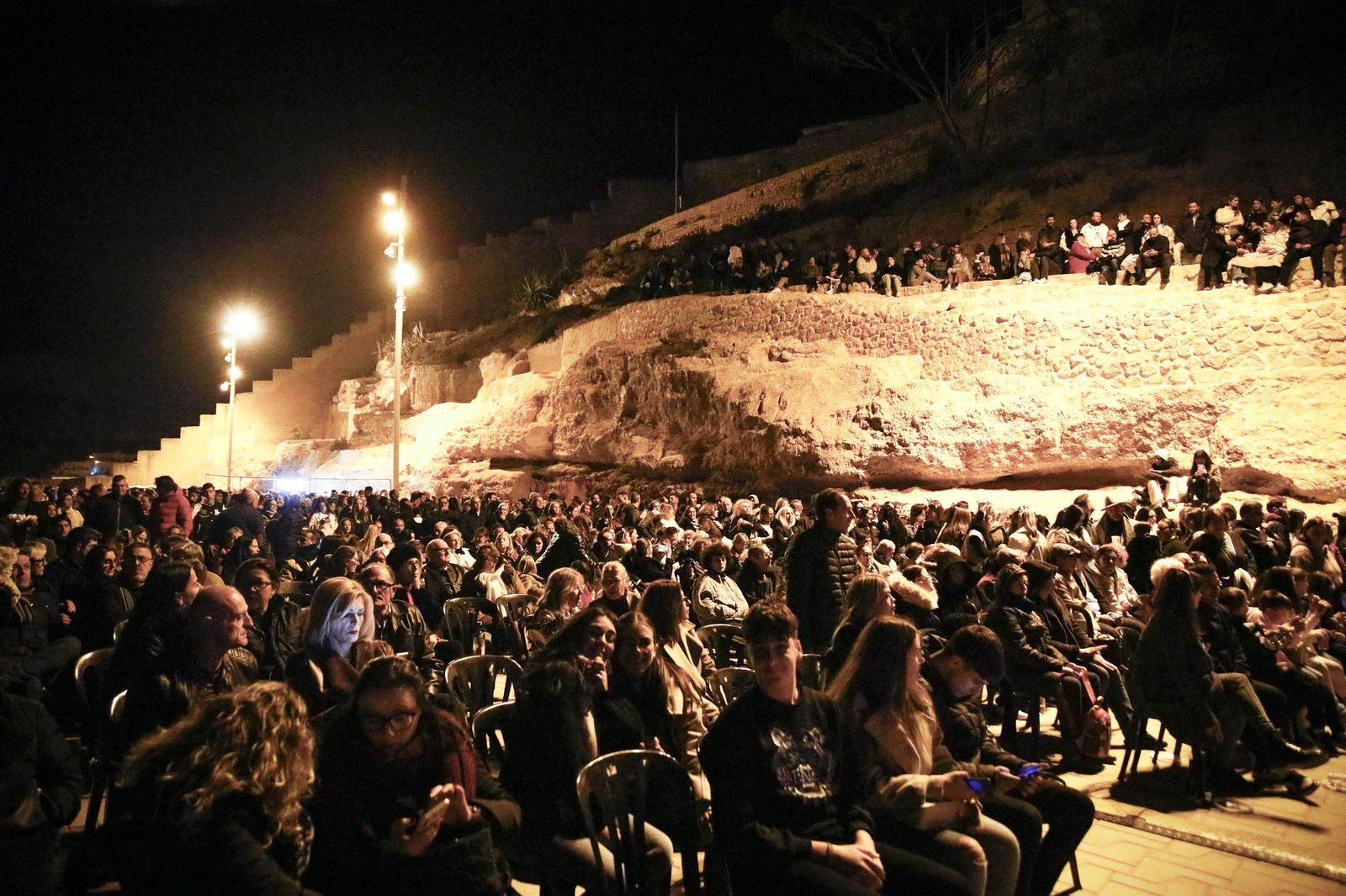 La Noche de las Candelas del Mesón Gitano de Almería, en imágenes