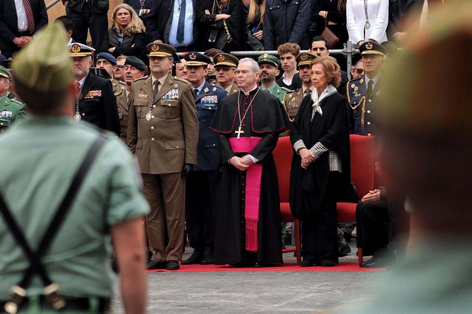 Las fotos de la Legión en el traslado del Cristo de Mena en Málaga este Jueves Santo Las fotos de la Legión en el traslado del Cristo de Mena en Málaga este Jueves Santo