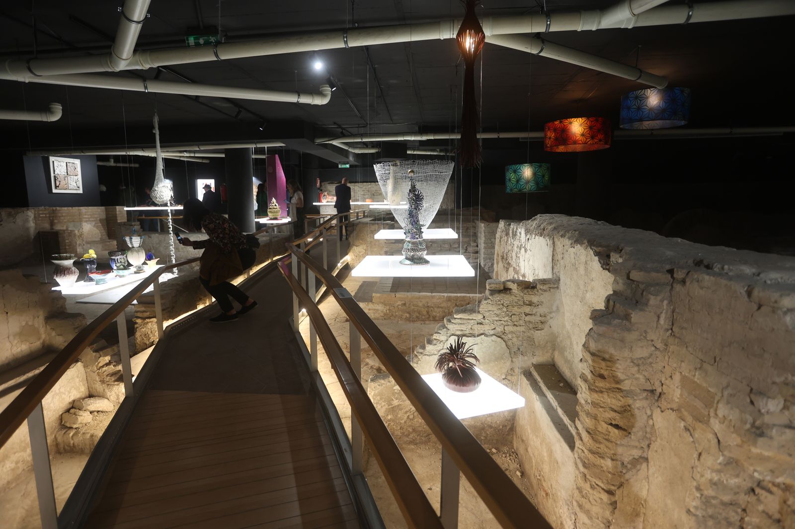 Exposición artesana en el castillo de San Jorge