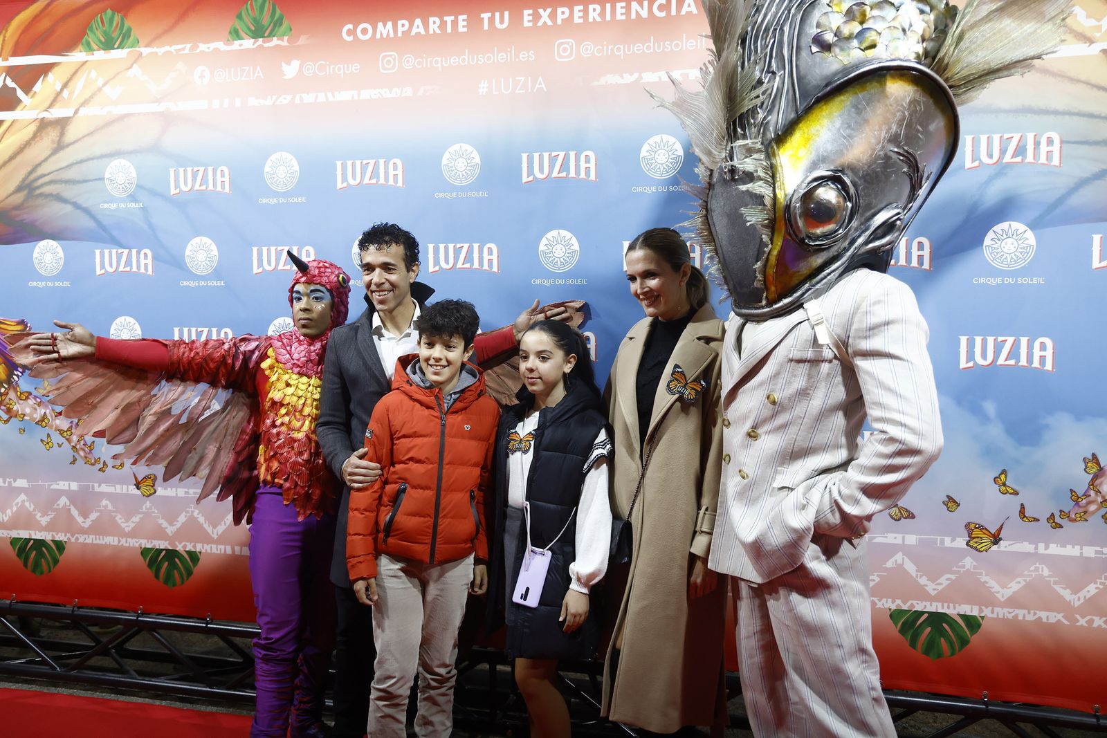 Búscate en el photocall del Circo del Sol