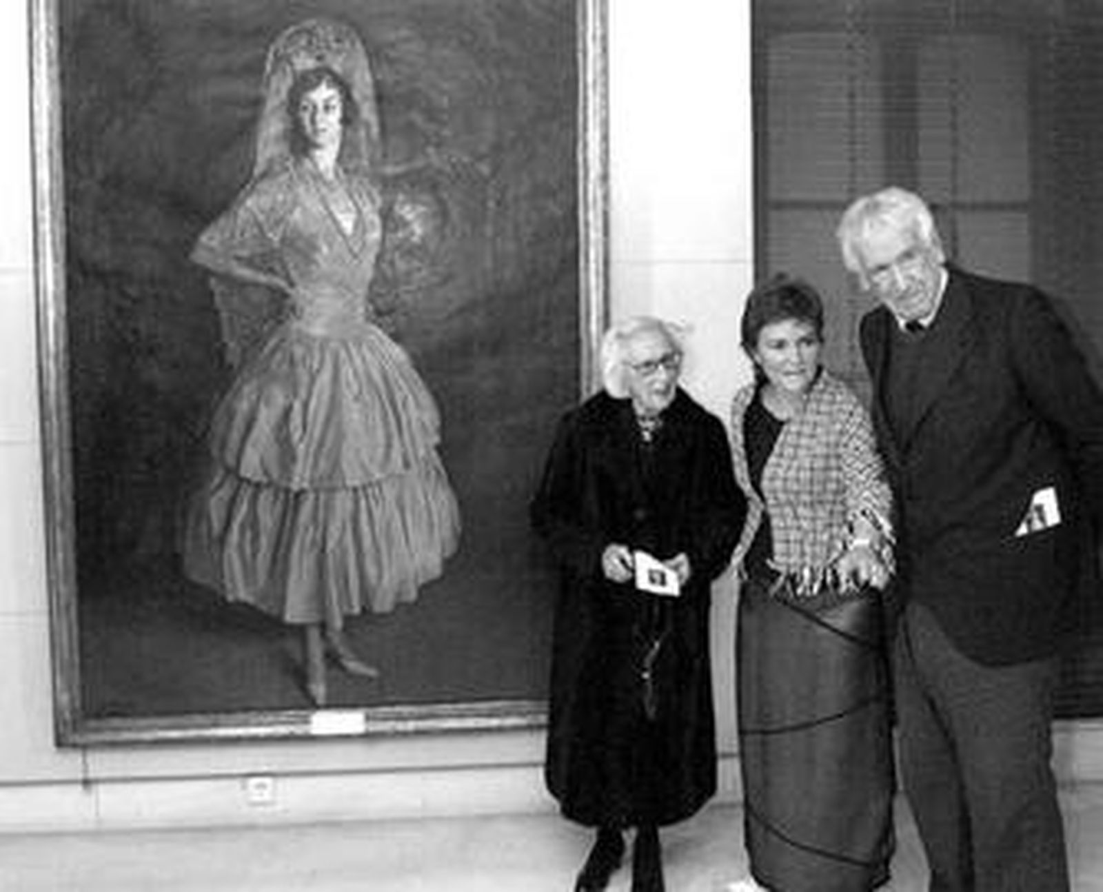 Aramburu, su hermana y C. Calvo.