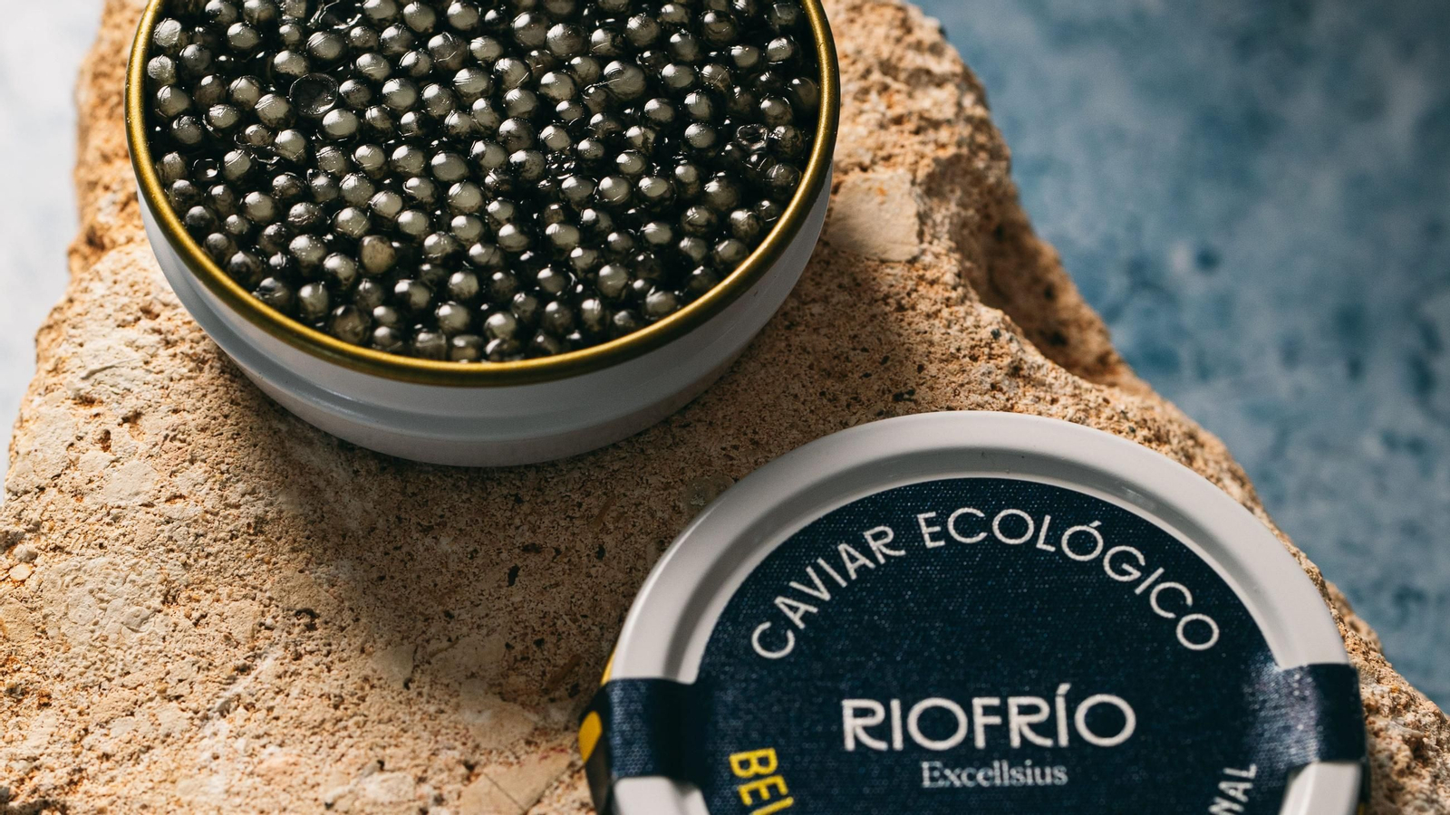 Es uno de los principales acuicultores de esturión de Europa, y el primer caviar certificado ecológico del mundo