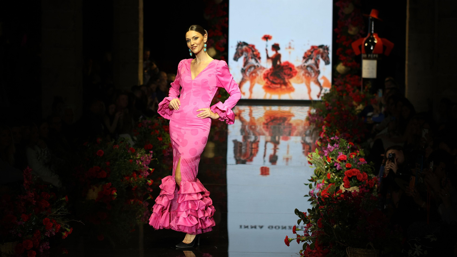 Desfile de Inmaculada González en la Pasarela Flamenca Tío Pepe Jerez 2024
