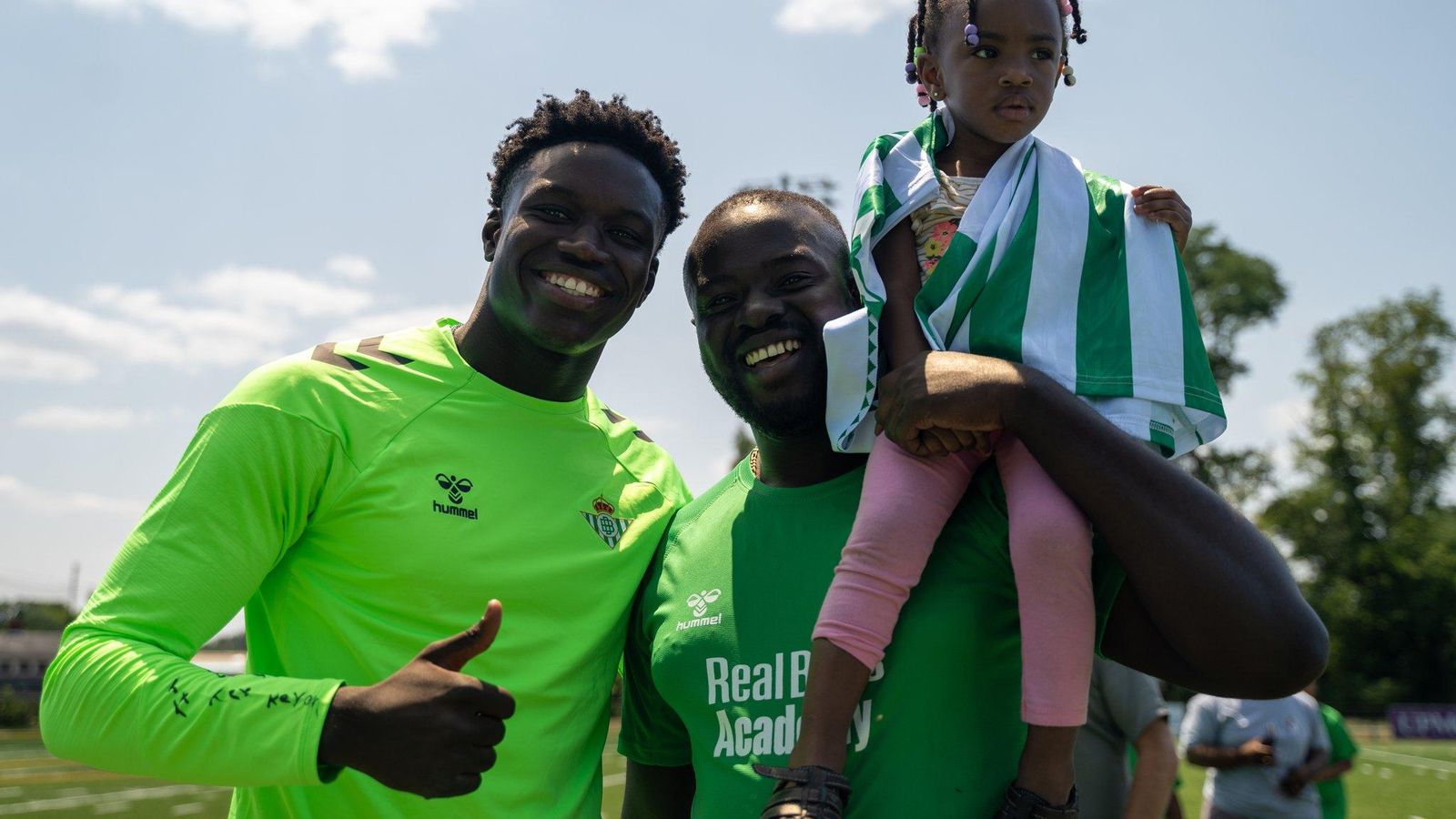 Nobel Mendy en un acto del club en Estados Unidos con la fundación