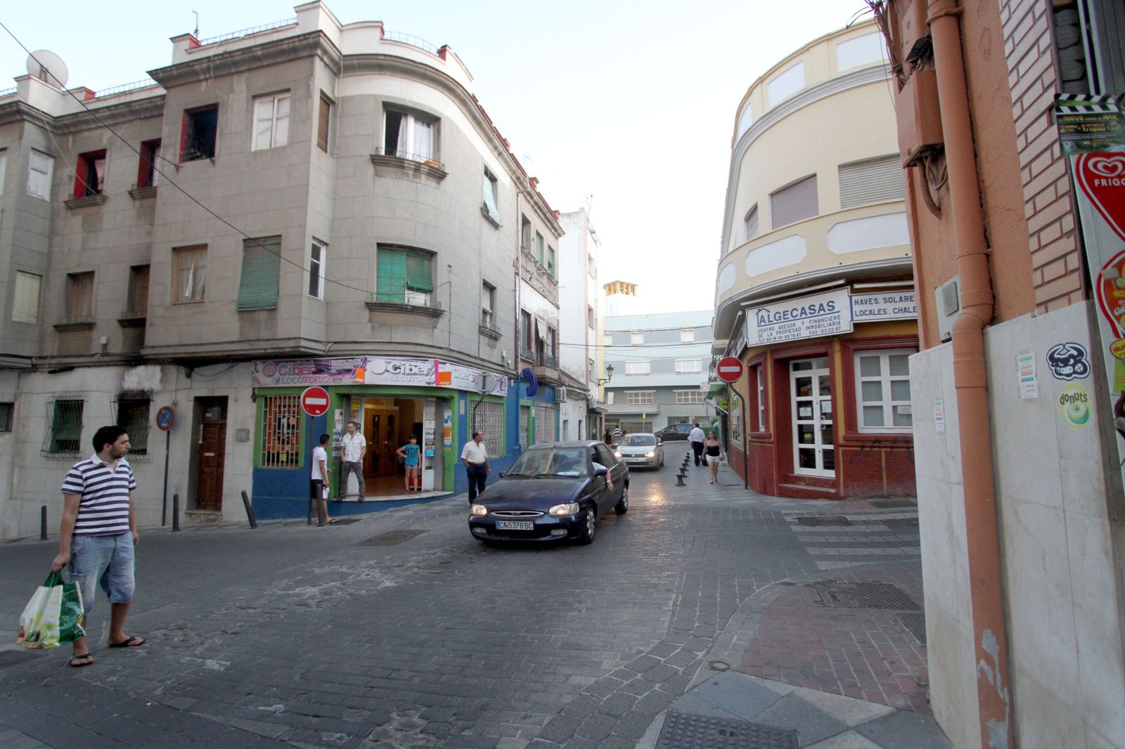 La calle Teniente Miranda, en foto de archivo.