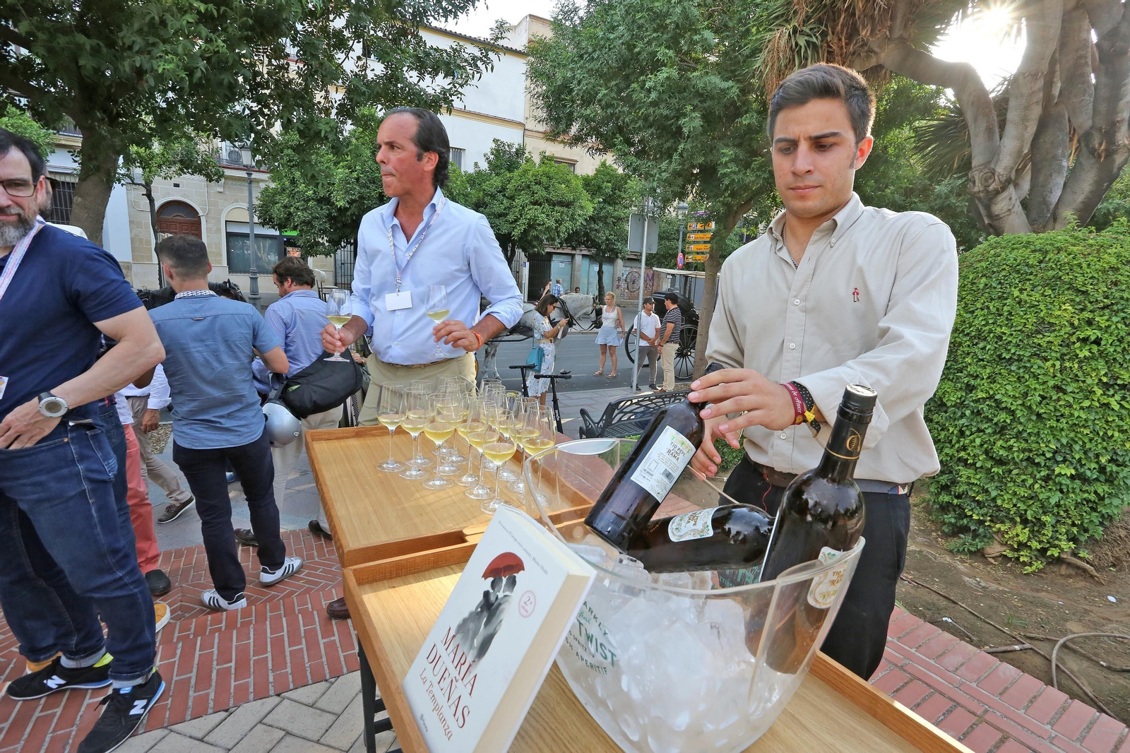 María Dueñas y La Templanza con Sherrymasters