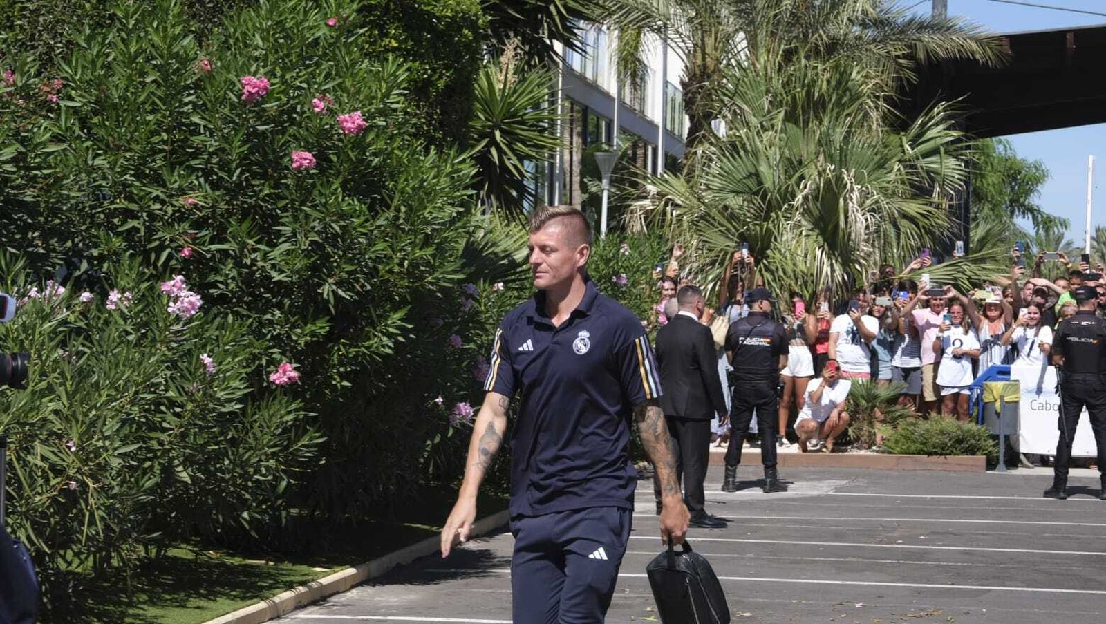 La llegada del Real Madrid a Almería en imágenes