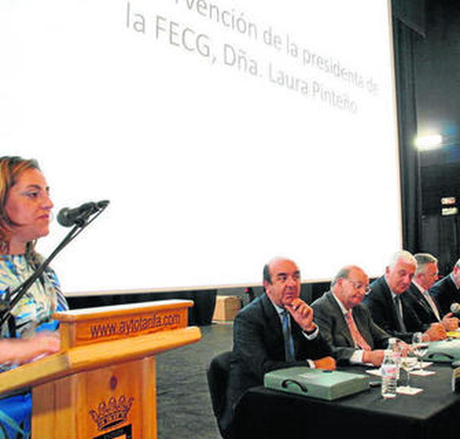 Un instante de la asamblea de la CEC celebrada ayer en Tarifa.