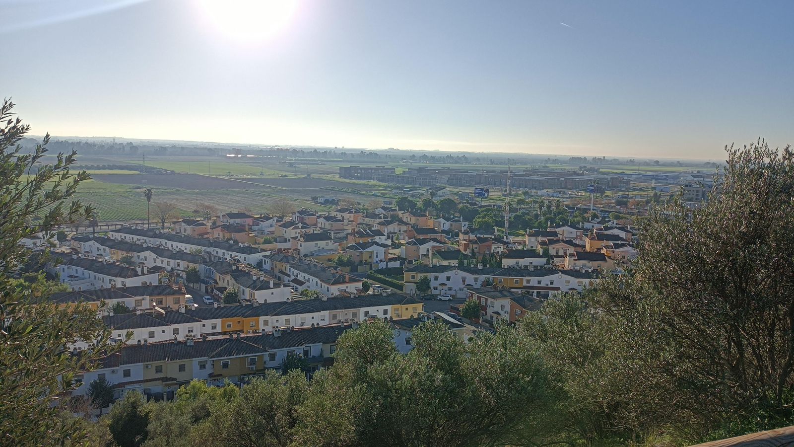 Vistas al sur desde la cornisa.