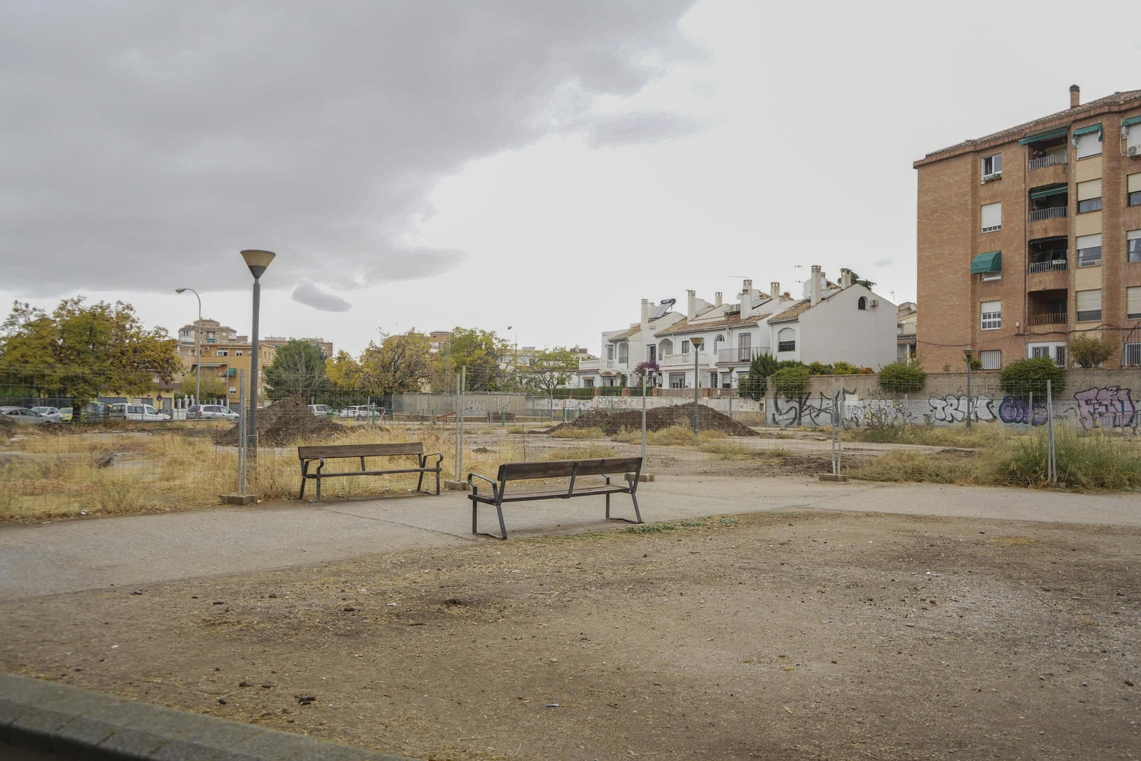 Estado actual de la plaza, en el Zaidín.