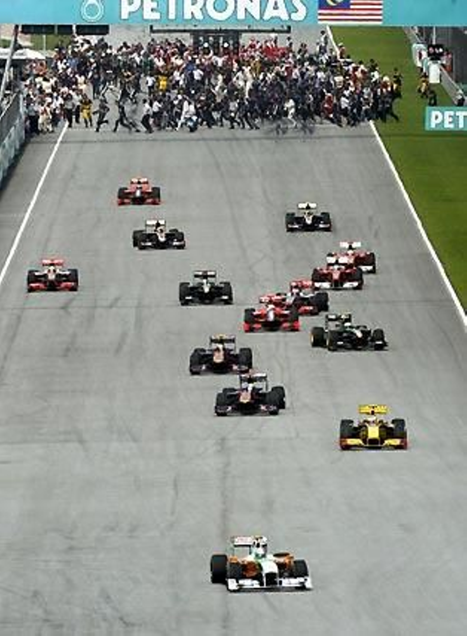 Inicio del Gran Premio de Malasia.

Foto: Reuters / Afp Photo / Efe