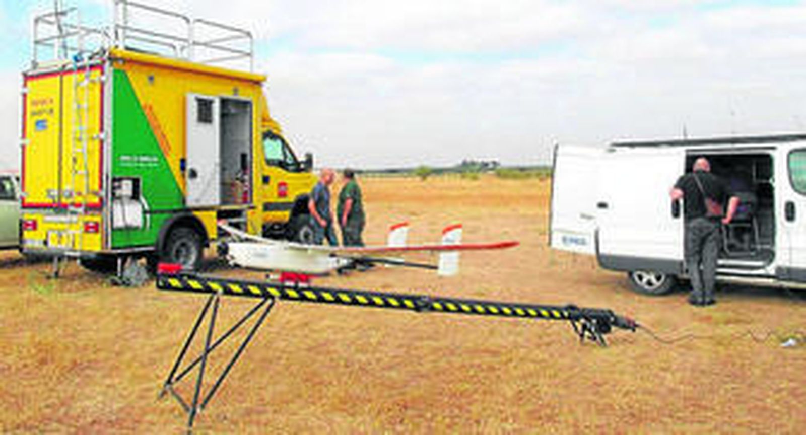 Avión que está trabajando con el Infoca y que puede sobrevolar un fuego en horario nocturno.