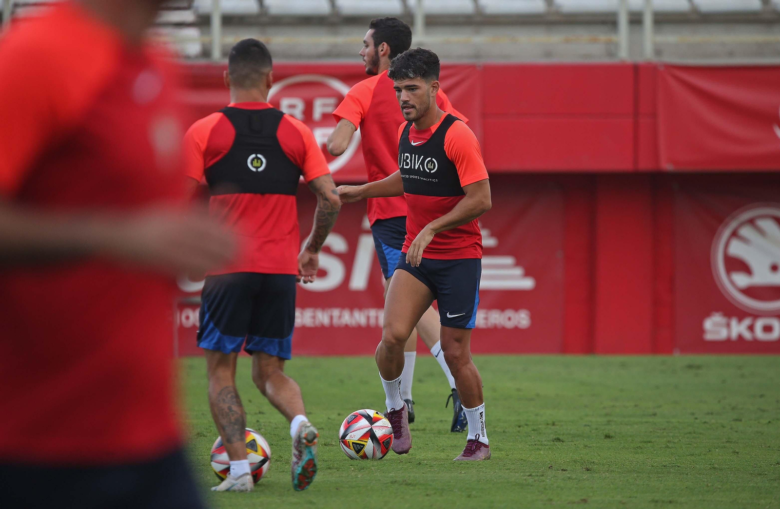 Fotos del entrenamiento del Algeciras CF en el estadio Nuevo Mirador