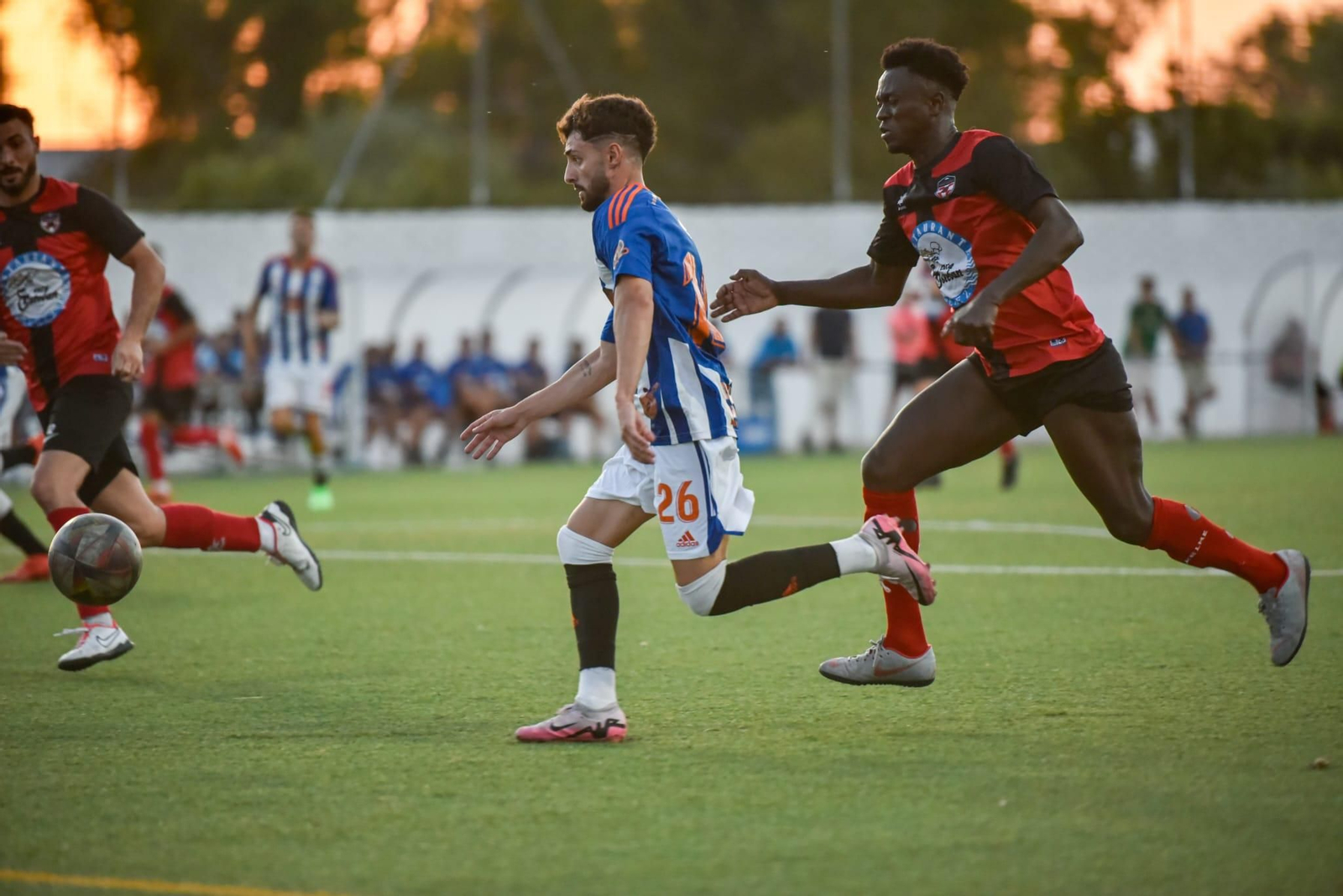Las imágenes del triunfo del Xerez CD en el Trofeo Andrés Chacón