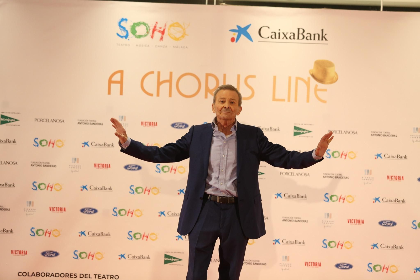La alfombra roja de la inauguración del Teatro del Soho.