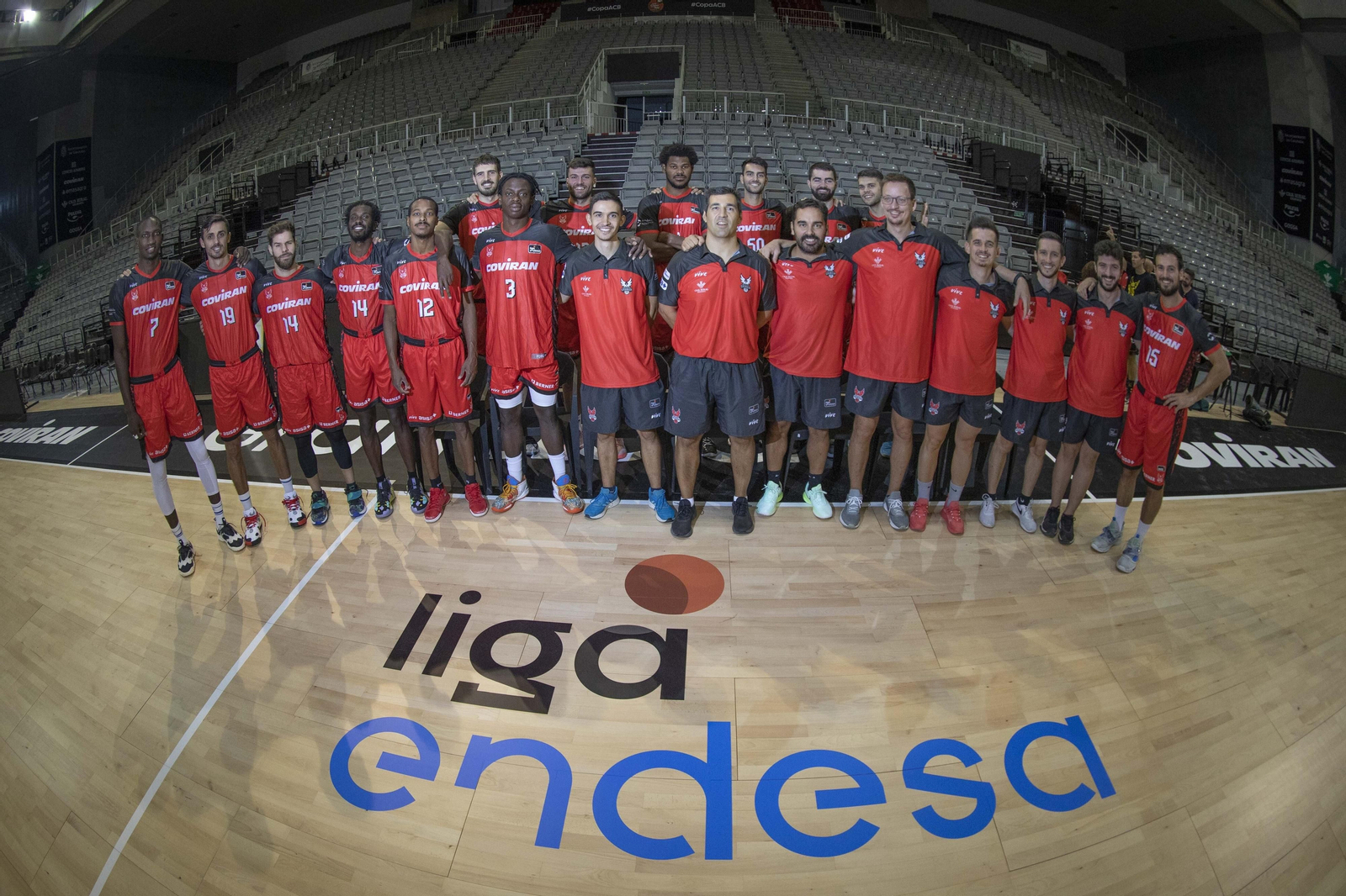 Plantilla del Covirán Granada en su debut en ACB.