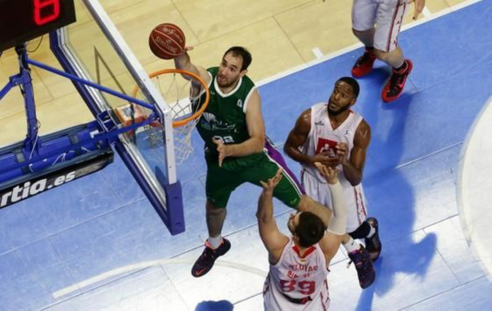 Las imágenes del Unicaja-CAI Zaragoza