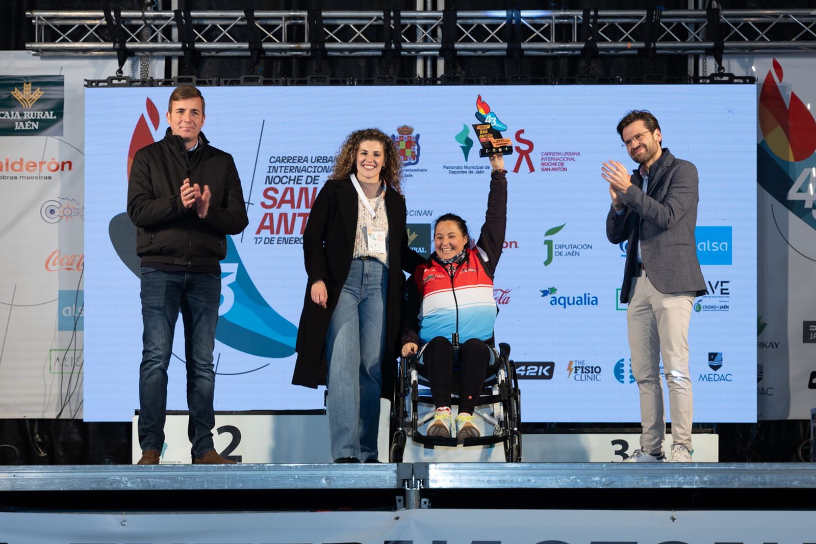 En imágenes: entrega de trofeos de todas las categorías de la Carrera de San Antón 2026