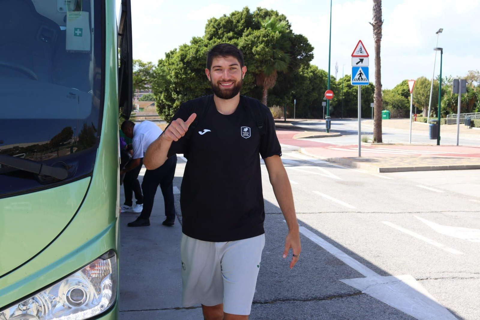 Killian Tillie, al partir para Singapur.