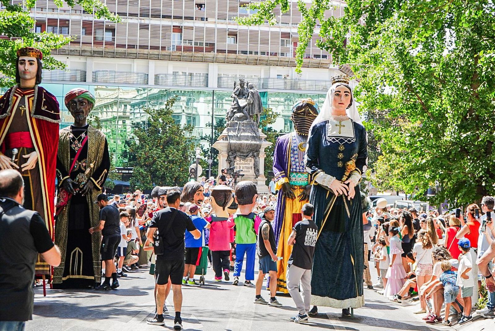 Las mejores fotos de La Tarasca de Granada 2024