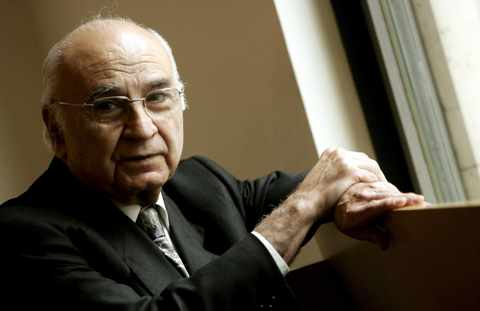 Francisco Brines, en 2010, cuando fue galardonado con el Premio Reina Sofía de Poesía.