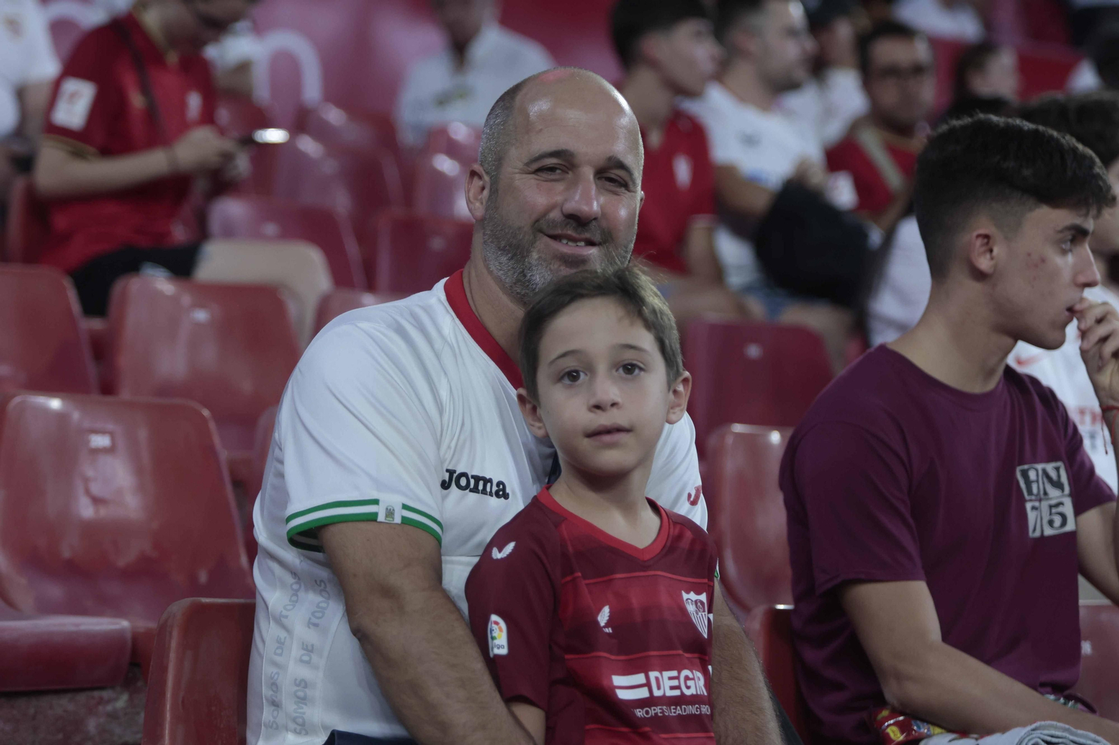 Búscate en las gradas del Sánchez  Pizjuán