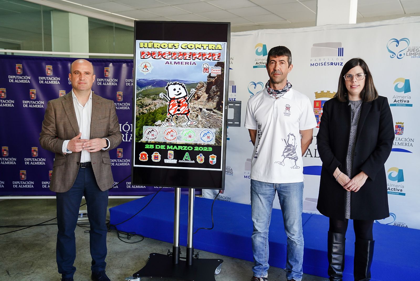 Presentación de la carrera ‘Héroes contra Duchenne’ en el Pabellón Moisés Ruiz.