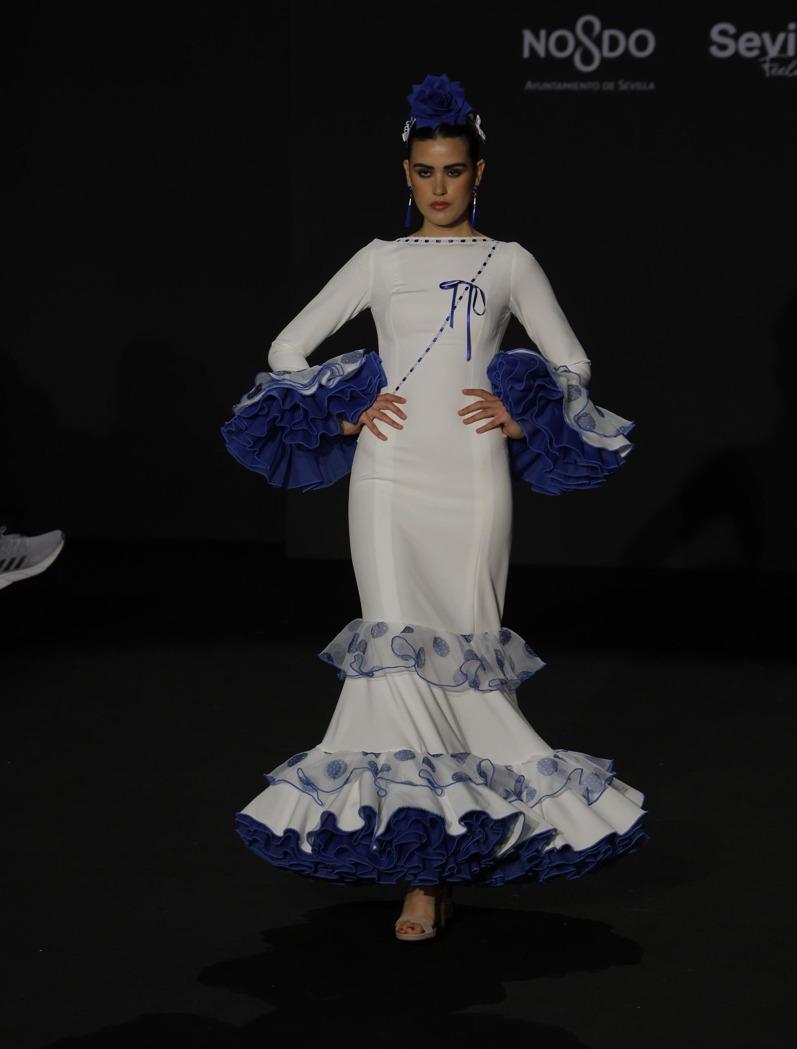 Emprende Lunares, el desfile de moda flamenca de Samuel Reyes, que anticipa la Feria de Abril: todas las fotos.