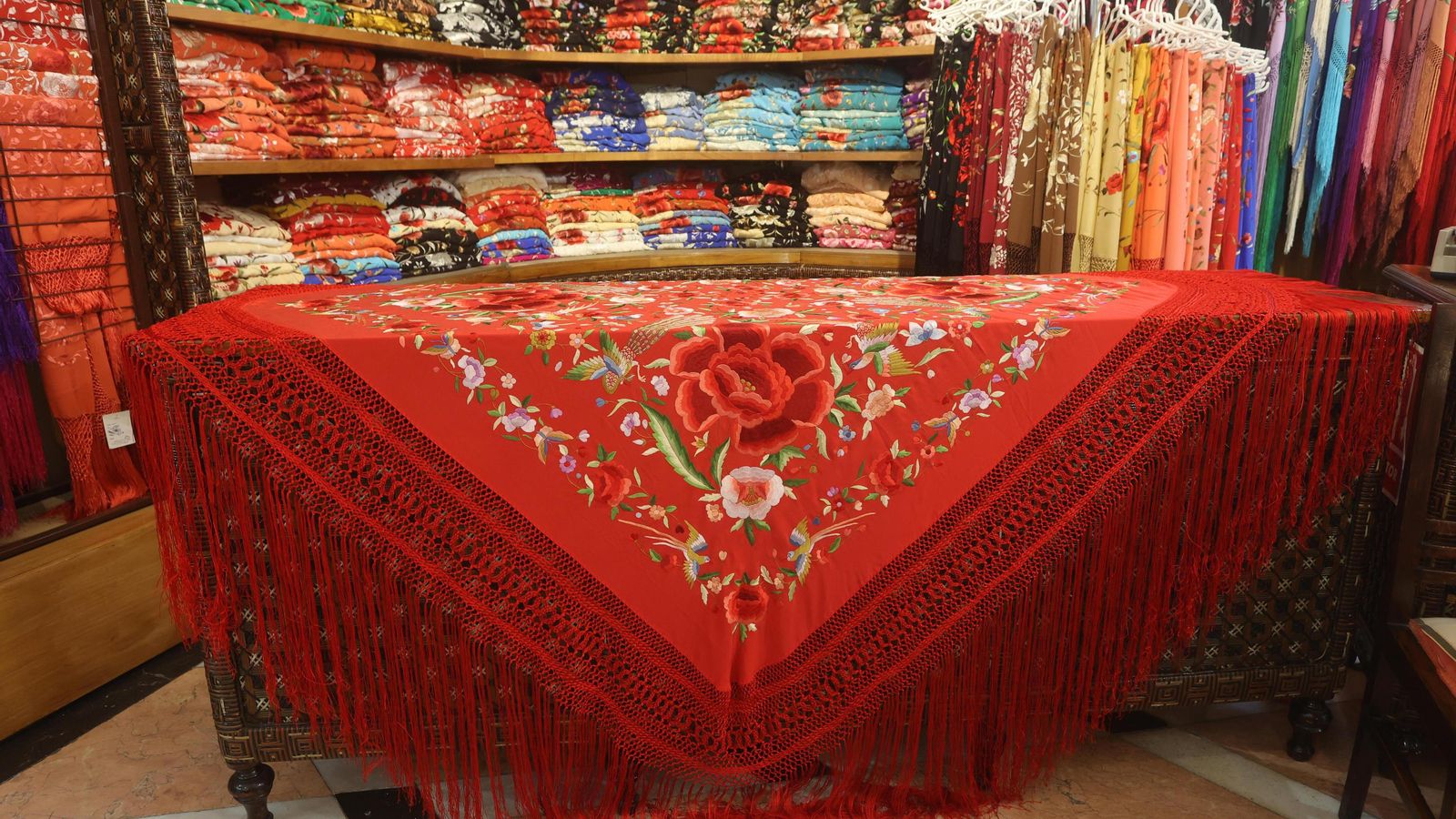 Los mantones de Foronda tendrá un 15% de descuento.