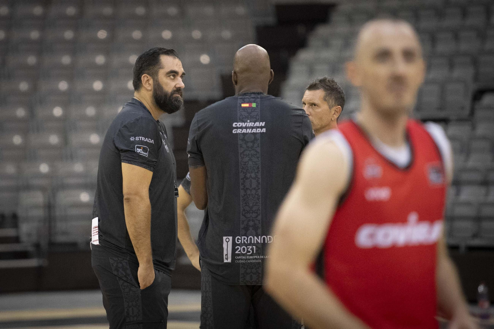 Las mejores imágenes del primer entrenamiento del Covirán Granada