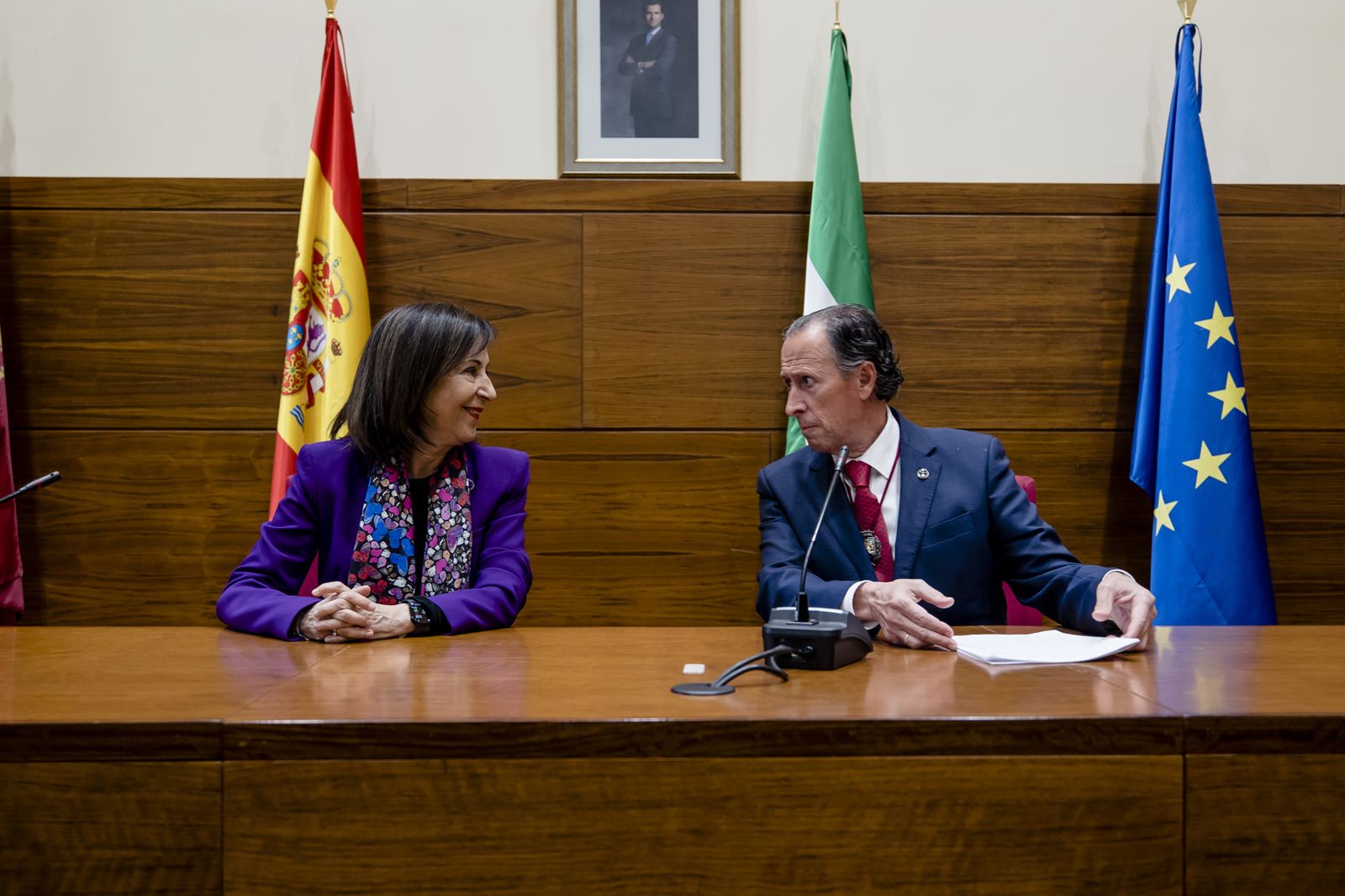 Las imágenes de la visita de la ministra de defensa Margarita Robles a Chiclana con motivo del 212 aniversario de la  Batalla de la Barrosa.