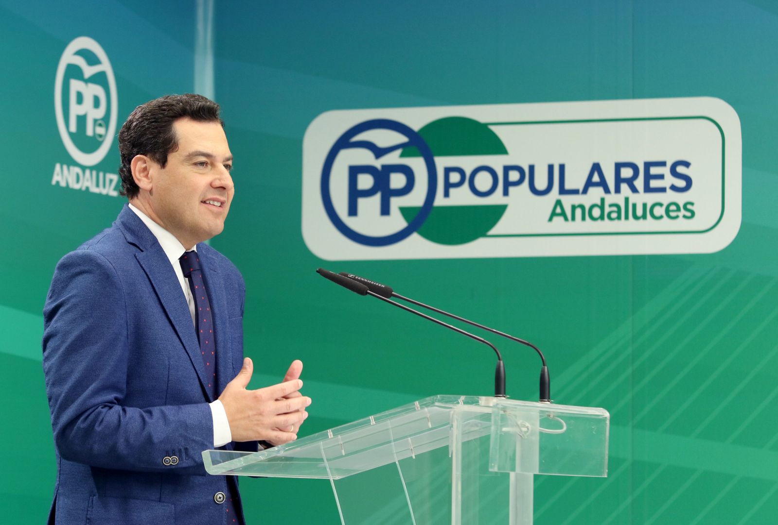 Juanma Moreno, esta mañana en la sede del PP andaluz.