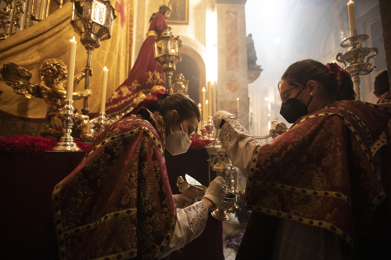 Semana Santa: Las mejores imágenes del Lunes Santo en Granada