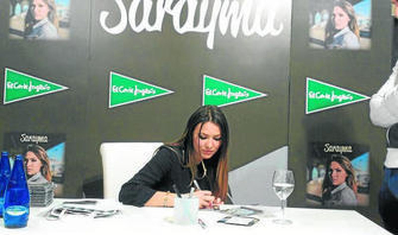 Imagen de su última firma de discos hace una semana.