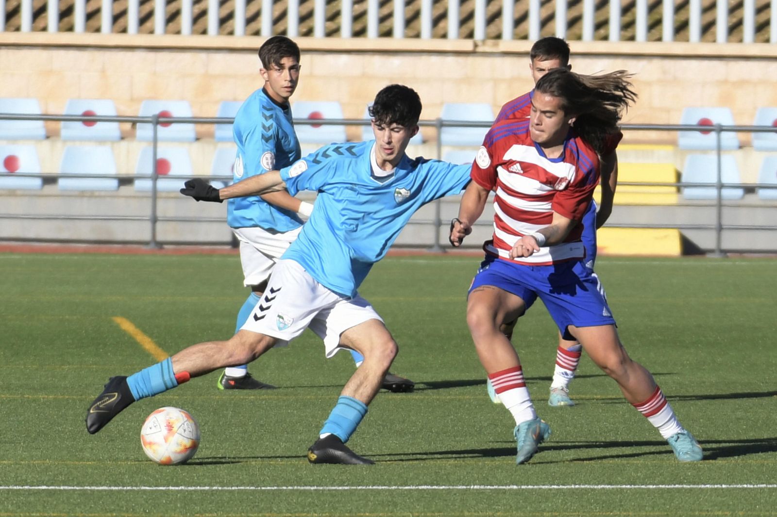 Imagen del encuentro del Granada CF juvenil ante el San Félix.