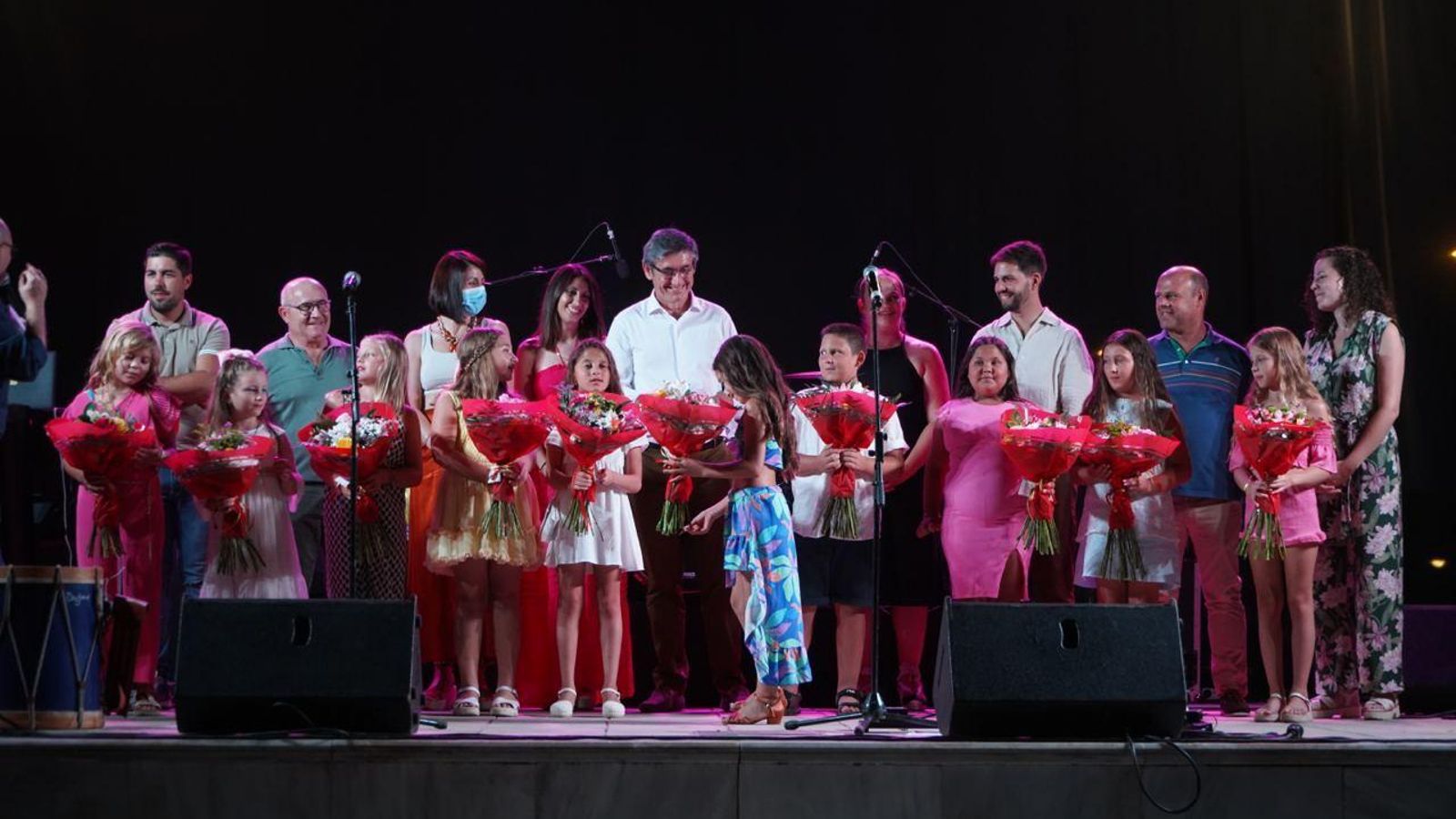 El certamen de Rey y Reina de las Fiestas de Adra es un fijo en la programación.