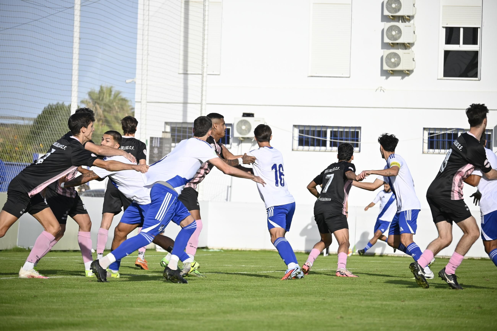 Las mejores imágenes del Atlético Onubense - Bollullos