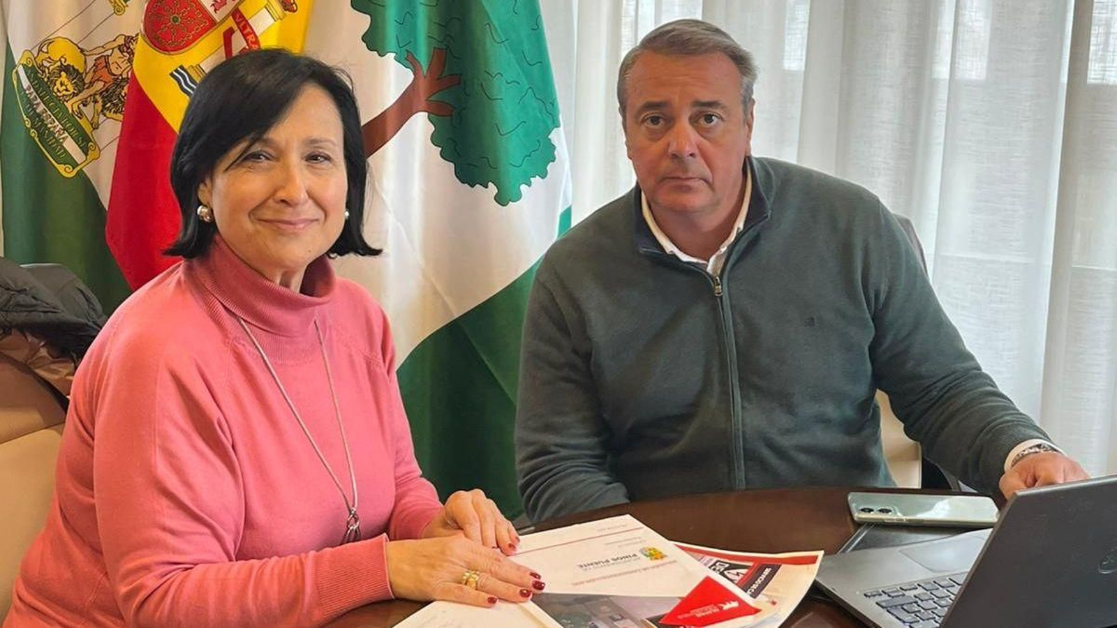 La concejal de salud de la localidad, Paqui Santaella