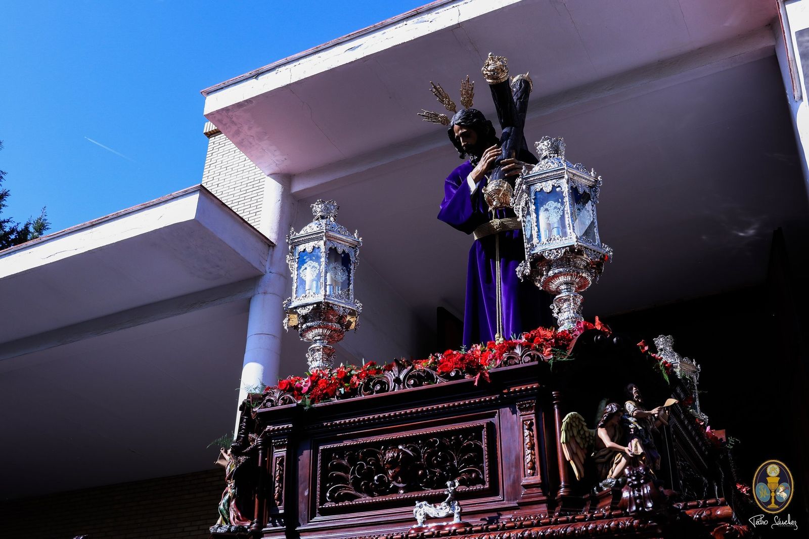 La formación nazarena ha acompañado a la imagen en los años 2022 y 2023