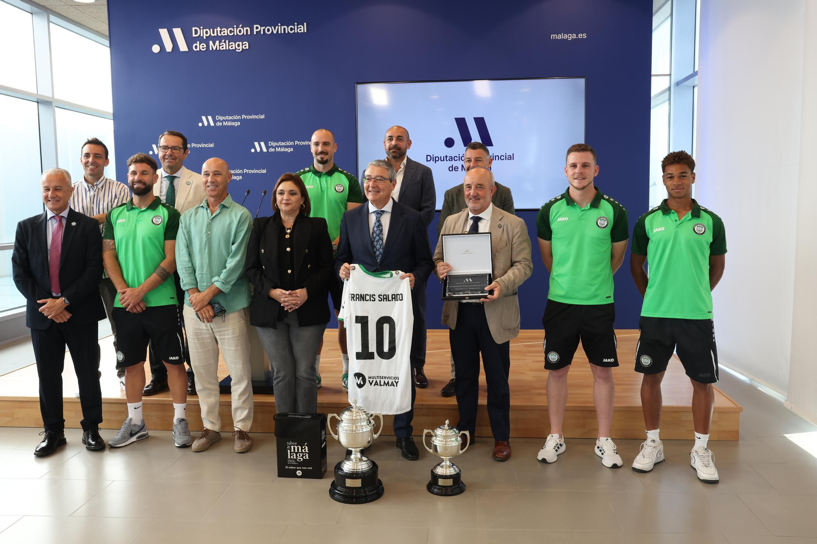 Recepción en la Diputación a la plantilla del Juventud Torremolinos CF tras su ascenso a Primera RFEF