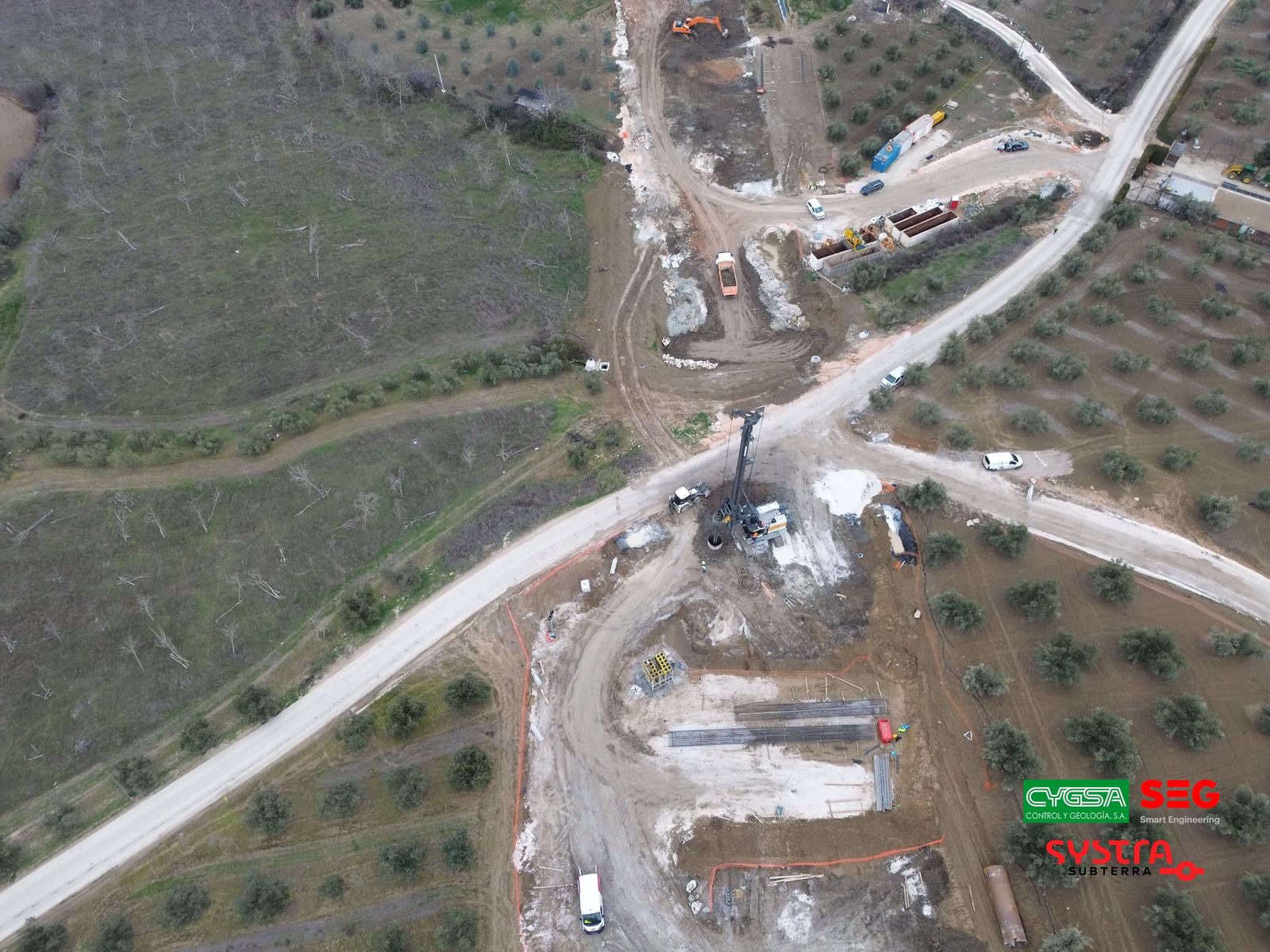 Tramo A-92-Cimentaciones (pilotes) para pilas de Viaducto del Manzanil