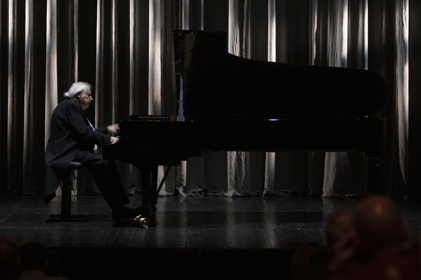 Sokolov en la penumbra del Maestranza.