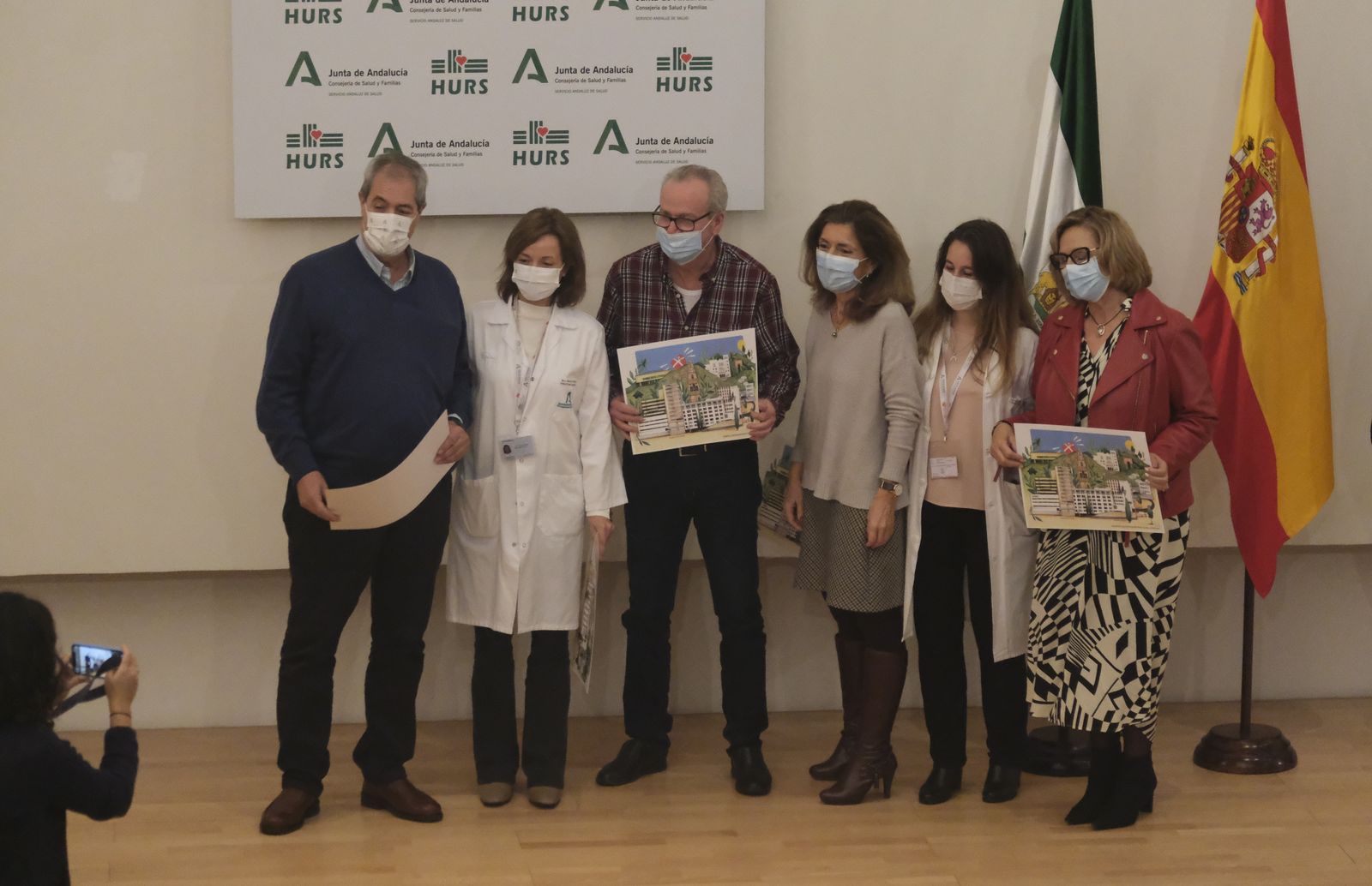 El homenaje del Hospital Reina Sofía a los jubilados de 2022, en imágenes