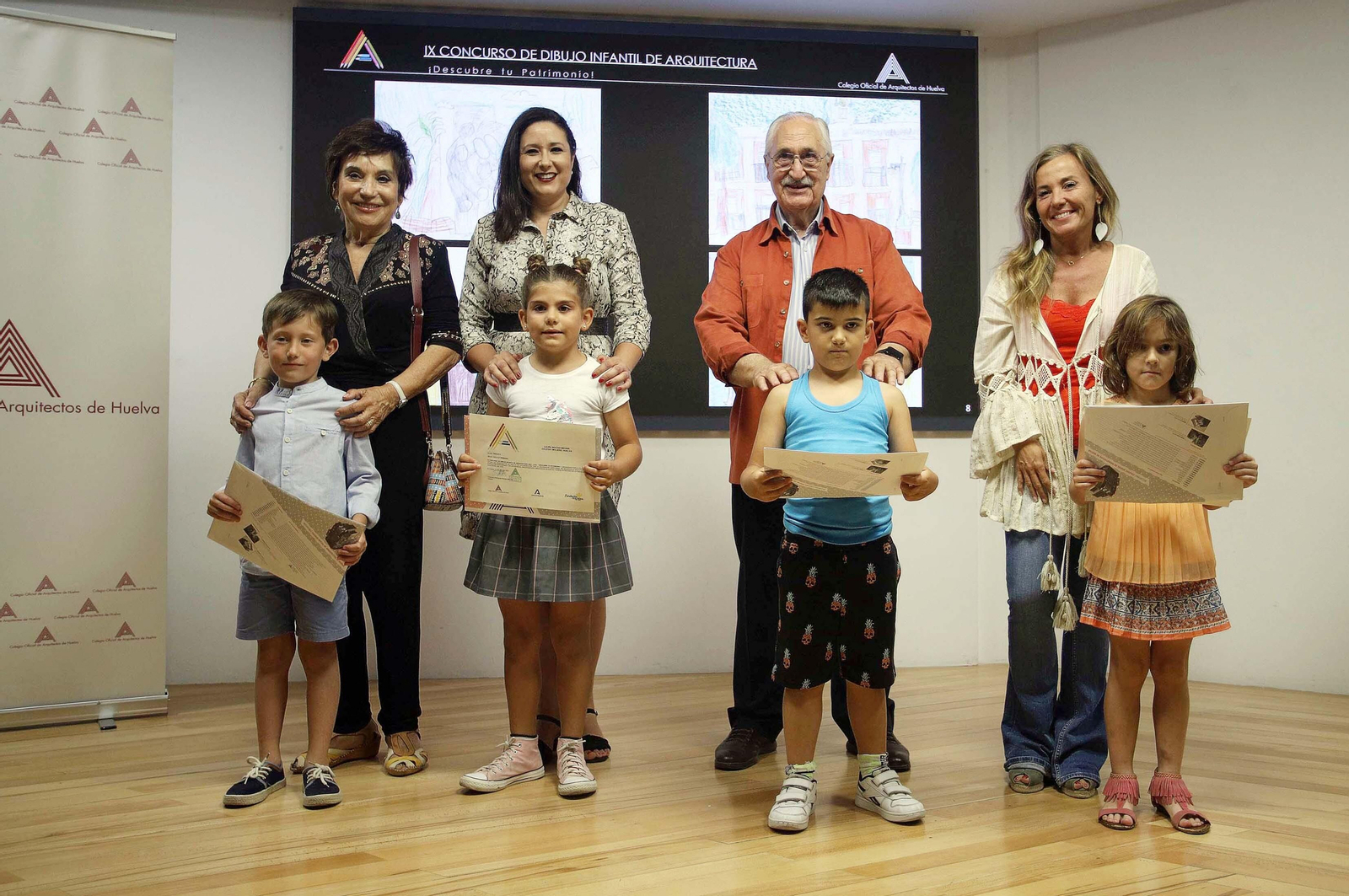 Imágenes de la entrega de premios del 'IX Concurso Infantil de Arquitectura'
