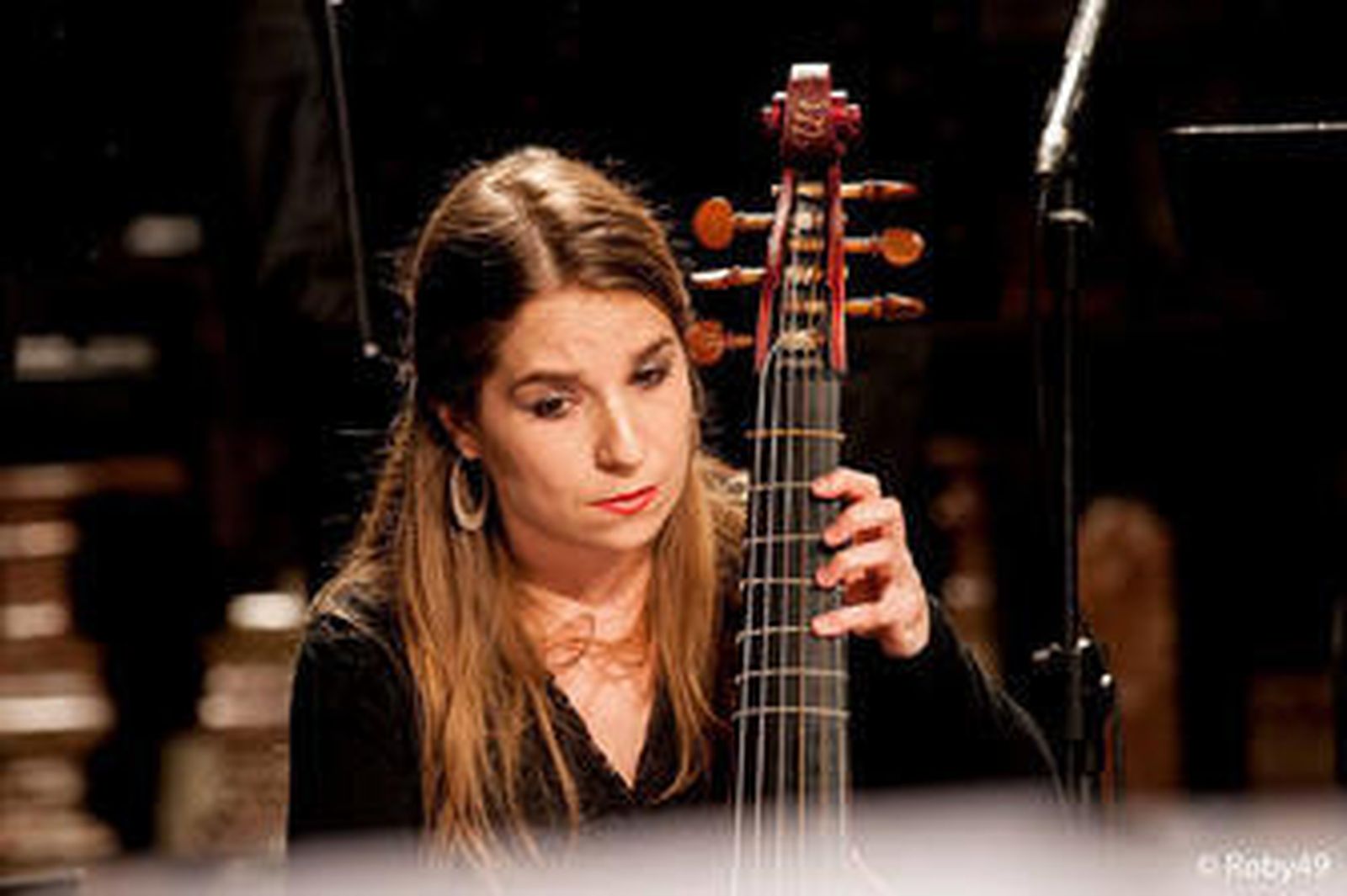 Noelia Reverte y Javier Núñez, la coral Emilio Carrión y la Misa Brevis de De Haan, en el Ciclo de Música Sacra