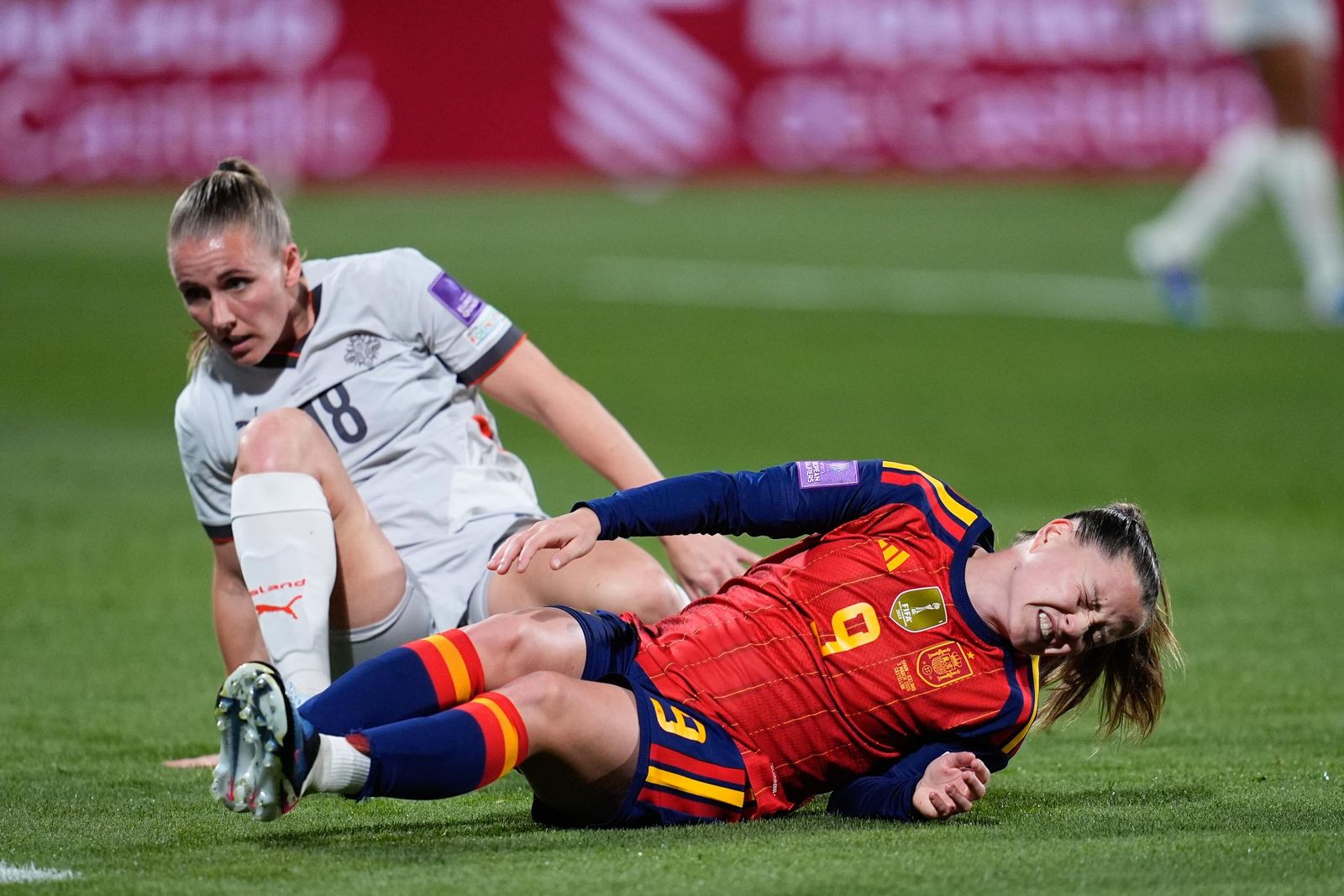 Las fotos del España-Islandia de fútbol femenino