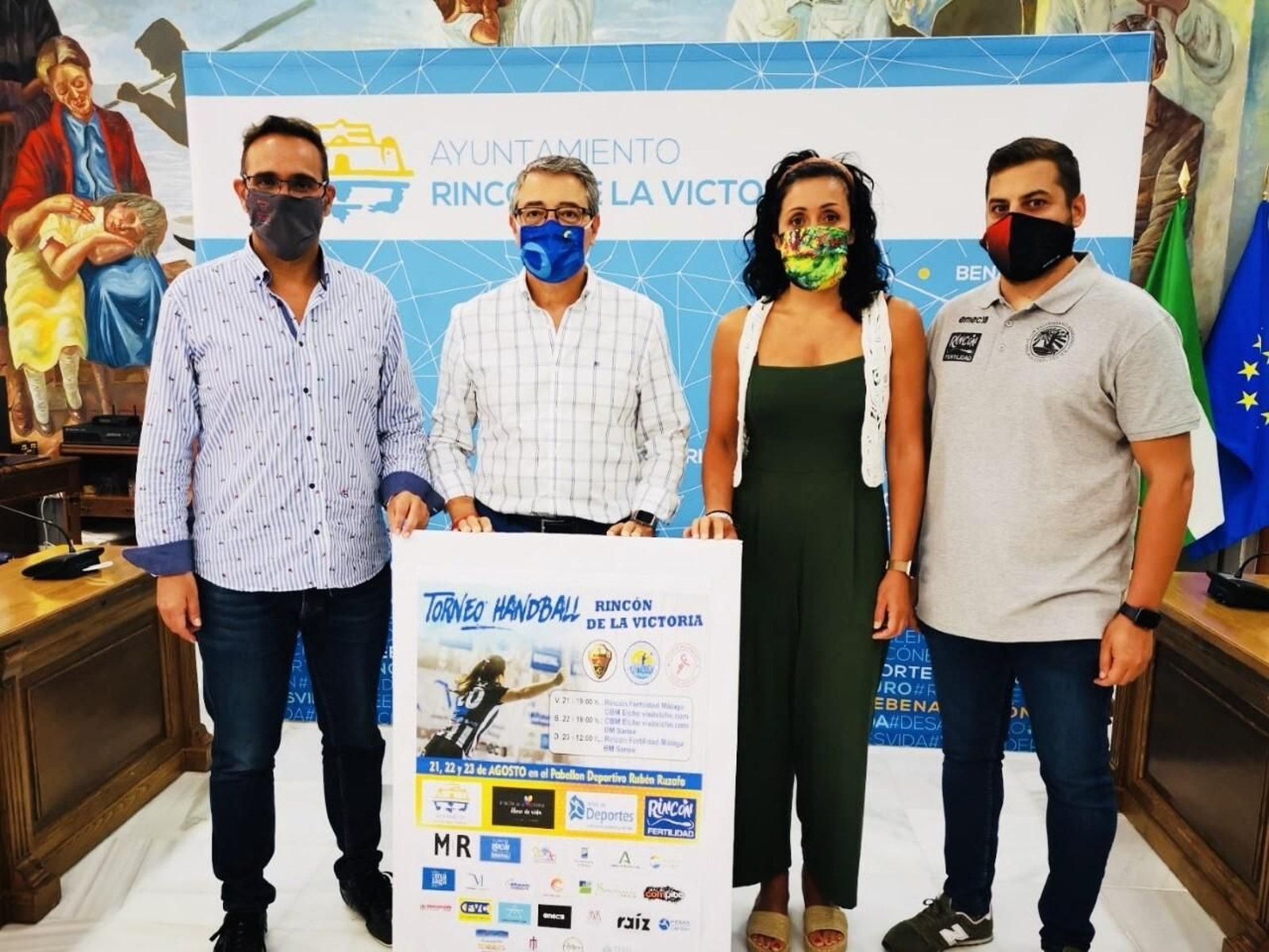 Imagen de la presentación del Torneo de Rincón de la Victoria.