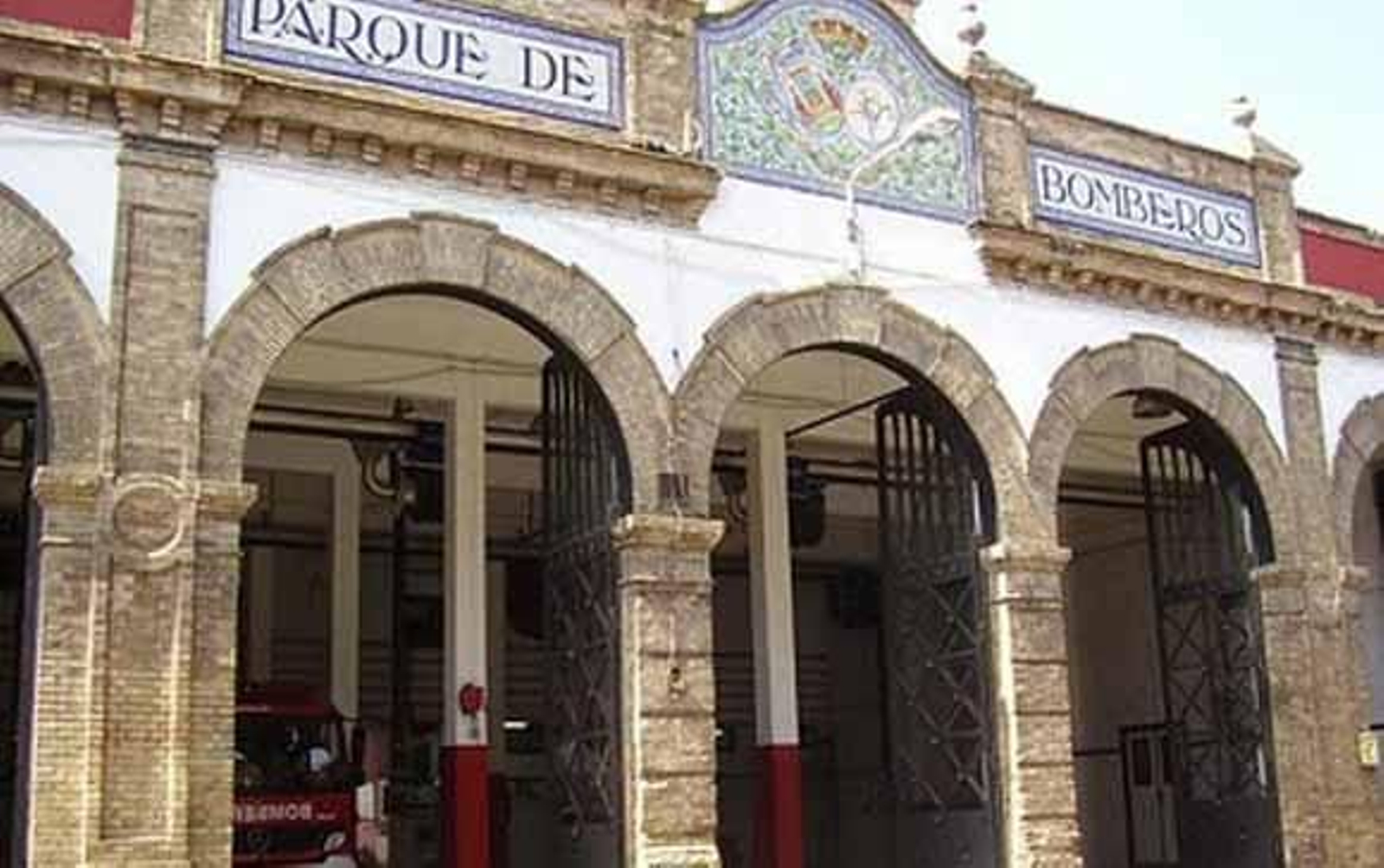 Las obras dejan el parque central de Bomberos con sólo seis efectivos