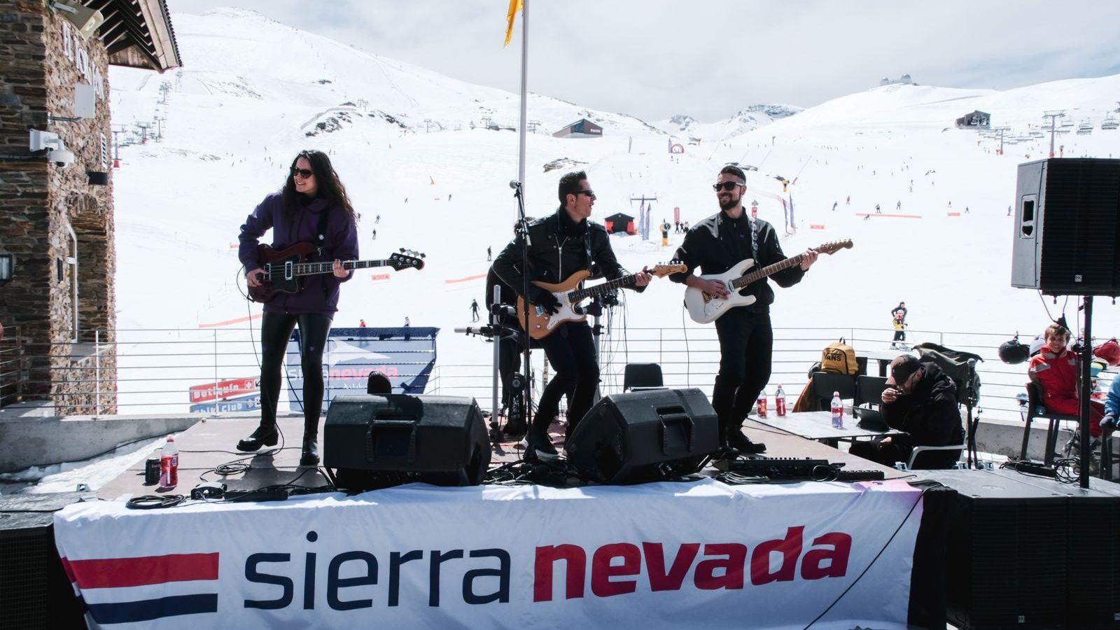 Concierto en la estación de esquí y montaña de Sierra Nevada