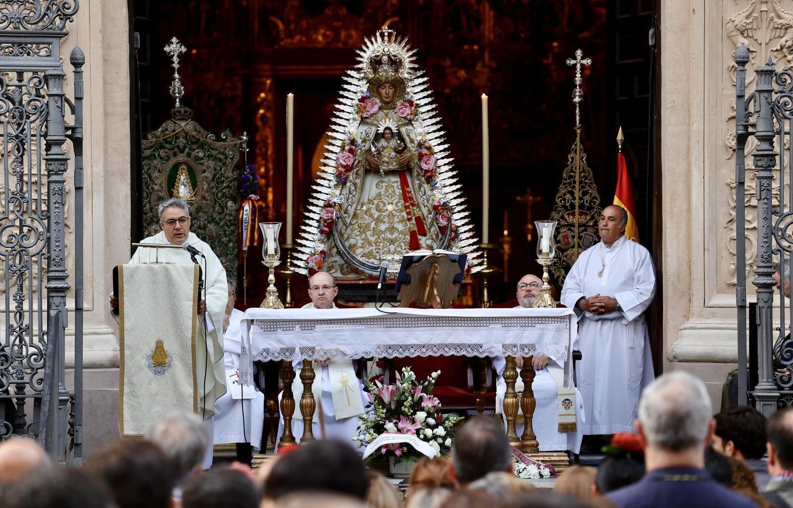 Las mejores fotos de la salida de la Hermandad de Sevilla hacia el Rocío
